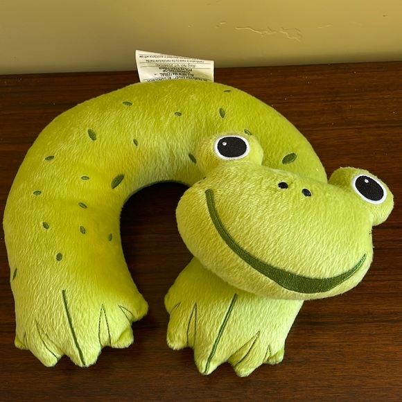 Neck Pillow - Picture 1 of 3